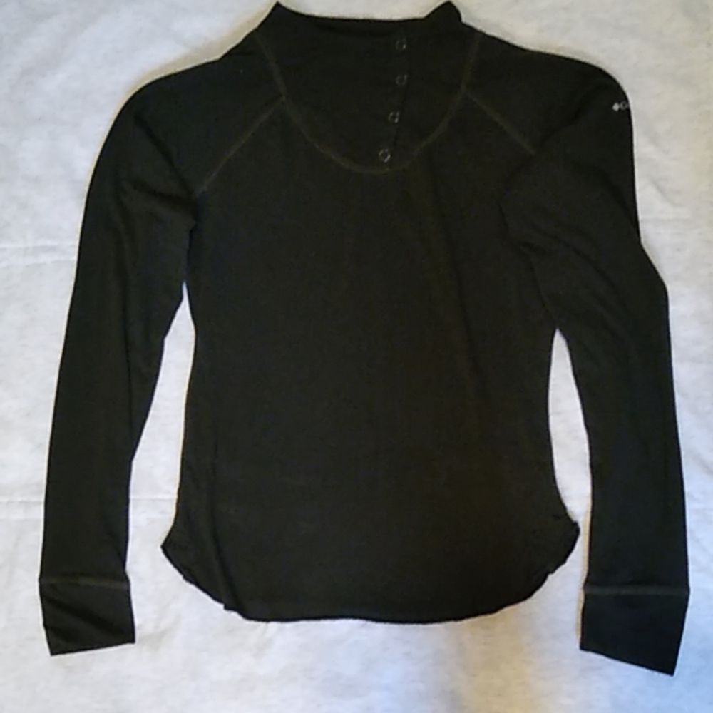 Columbia sportswear women's shirt.